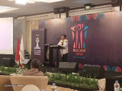 FOTO: Ketua BPC HIPMI Kabupaten Tangerang, Lukman Nurhakim Saat Menyampaikan Sambutan di Acara Muscab 2024.