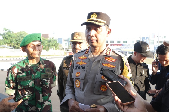 Foto: Kapolres Metro Tangerang Kota Kombes Pol. Zain Dwi Nugroho Saat Memberikan Keterangan Pers Usai Pimpim Apel Gelar Pasukan.