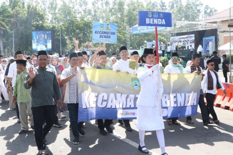 Foto: Kafilah Dari Kecamatan Benda Saat Mengikuti Acara Pembukaan MTQ ke-XXIII Tingkat Kota Tangerang. Minggu (20/10)