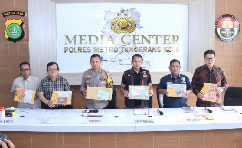 Foto: Kapolres Metro Tangerang Kota, Kombes Pol Zain Dwi Nugroho Beserta Jajaran Saat Menggelar Konferensi Pers.