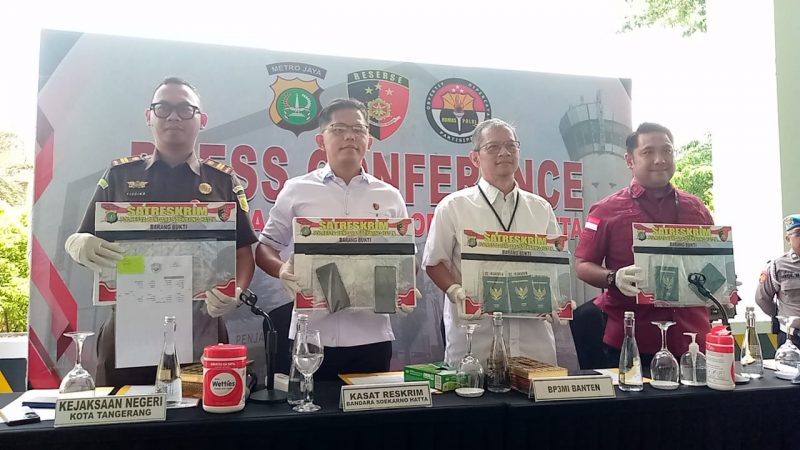 Foto: Polres Bandara Soekarno-Hatta Saat Menggelar Konferensi Pers Pengungkapan TPPO.