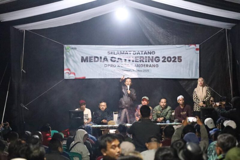 Foto: Acara Ghatering DPRD Kota Tangerang Bersama Awak Media