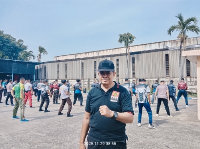 Foto: Was Opslat PT Garda Bhakti Nusantara, AKBP (Purn) Kris Saat Menghadiri Kegiatan Penyegaran Pimlok Satpam.
