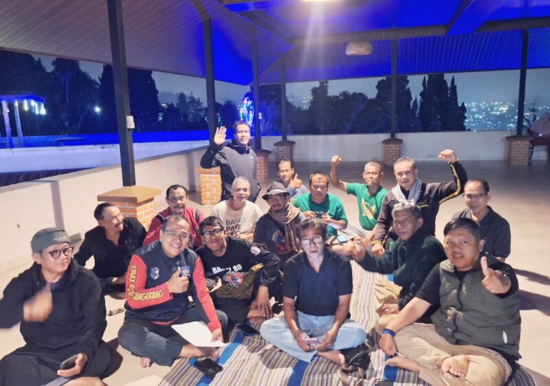 Foto: Anggota Alumni Paud 80 STM Tangerang di Lokasi Family Gathering Cisarua Bogor. 
