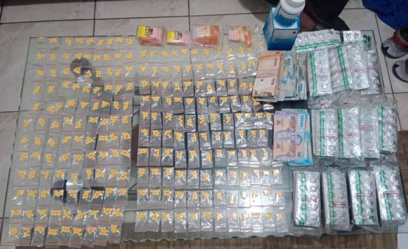 Foto: BB Ribuan Pil Tramadol dan Hexymer saat Diamankan Satnarkoba Polres Metro Tangerang Kota.