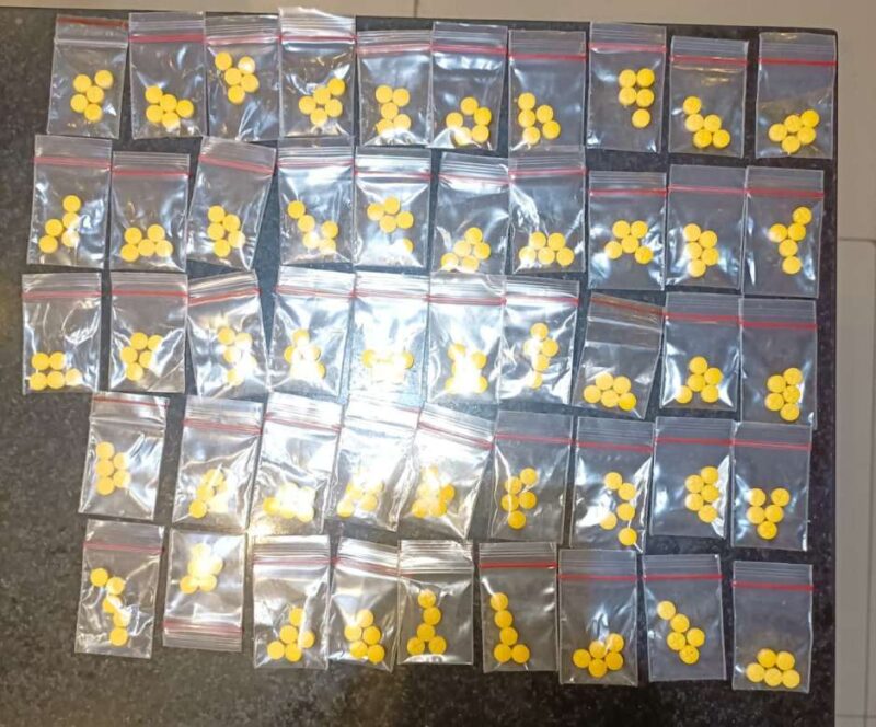 Foto: BB Obat Daftar G Saat Diamankan Polsek Teluknaga. 