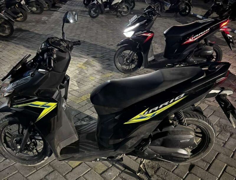 Foto: Dua Unit Sepeda Motor Hasil Kejahatan Pelaku Curanmor Lintas Tangerang Diamankan Polisi. 