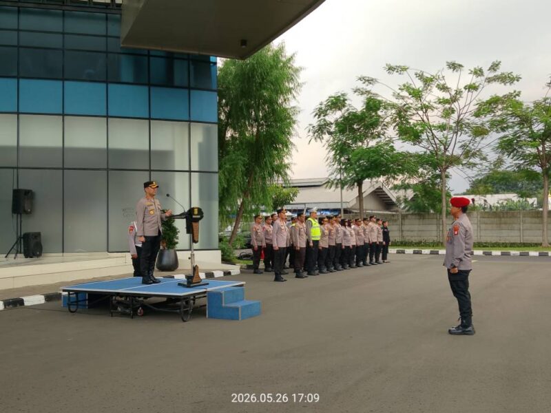 Foto: Kapolres Metro Tangerang Kota, Saat Pimpin Apel Gelar Pasukan PAM Idul Adha 2026.
