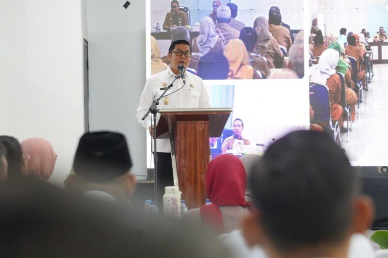 Foto: Wakil Walikota Tangerang, H. Maryono Hasan saat menutup Pelatihan Komunikasi Publik I yang digelar di Grha Bhakti Karya, Cipondoh, Rabu (10/06/2026).