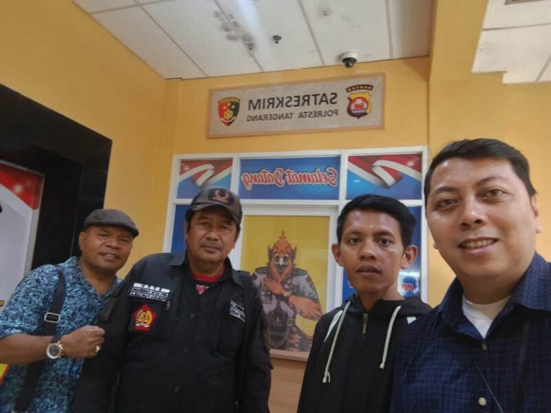 Foto:  Pengurus BPPH MPC PP Kota Tangerang Saat Mendampingi Korban Penculikan (MHI) di Polrestra Tangerang, Tiga Raksa, Kabupaten Tangerang.