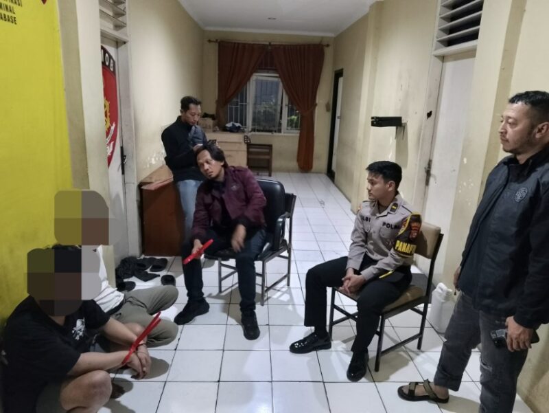 Foto: Beberapa Orang Pelaku Bentrok di Ciledug Tangerang Saat Diamankan Polisi.