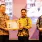 Foto: Wali Kota Tangerang, H. Sachrudin Saat Menerima Pimred Award 2026 di Yogyakarta. 