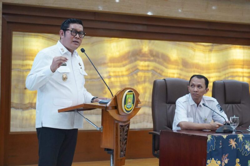 Foto: Wakil Walikota Tangerang, H. Maryono Saat Membuka Sosialisasi Perdagangan Barang dan Jasa.