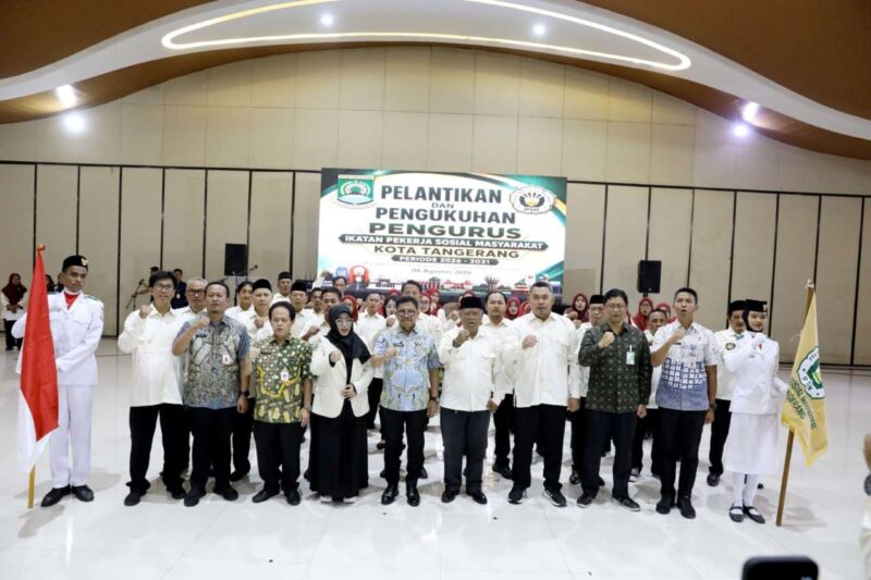 Foto: Walikota Tangerang, H. Sachrudin Saat Menghadiri Kegiatan pengukuhan 70 Pengurus Ikatan Pekerja Sosial Masyarakat (IPSM) Kota Tangerang Periode 2026–2031.
