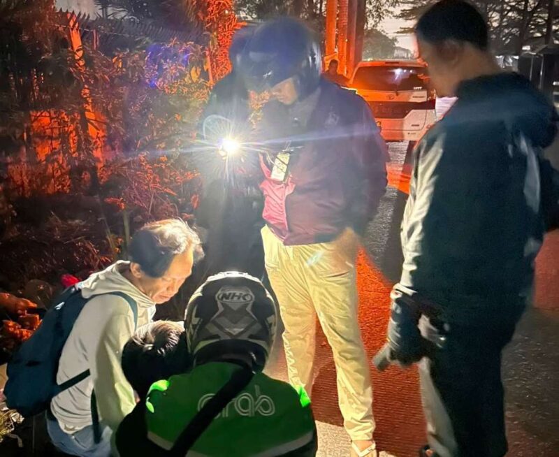 Tiga Pelaku Diduga Jaringan Curanmor Saat Ditangkap Tim Opsnal Resmob Polres Metro Tangerang Kota. 