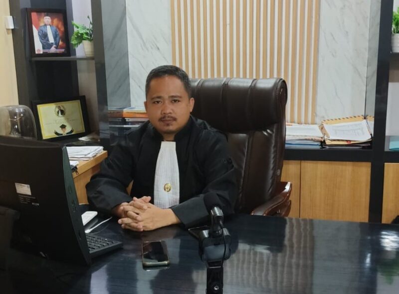 H.Muhlisin Arya, S.H., M.H., C.M.E., C.P.L.A., yang akrab disapa Bang Arya, selaku Biro Hukum DPP PPBNI Satria Banten sekaligus praktisi hukum/advokat di Tangerang.