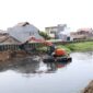 Alat Berat Yang Diturunkan Pemkot Tangerang Untuk Normalisasi Sungai di Kota Tangerang. 