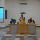 Foto: Sekretaris Dinas Perkim dan Pertanahan, Muhammad Ichsan Saat Menyampaikan Sambutan di Kegiatan Pembekalan dan Uji Sertifikasi Sertifikasi Kerja.