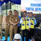 Walikota Tangerang, H. Sachrudin bersama Wakil Walikota Tangerang, H. Maryono Hasan Saat Menghadiri Milad Perum TB.